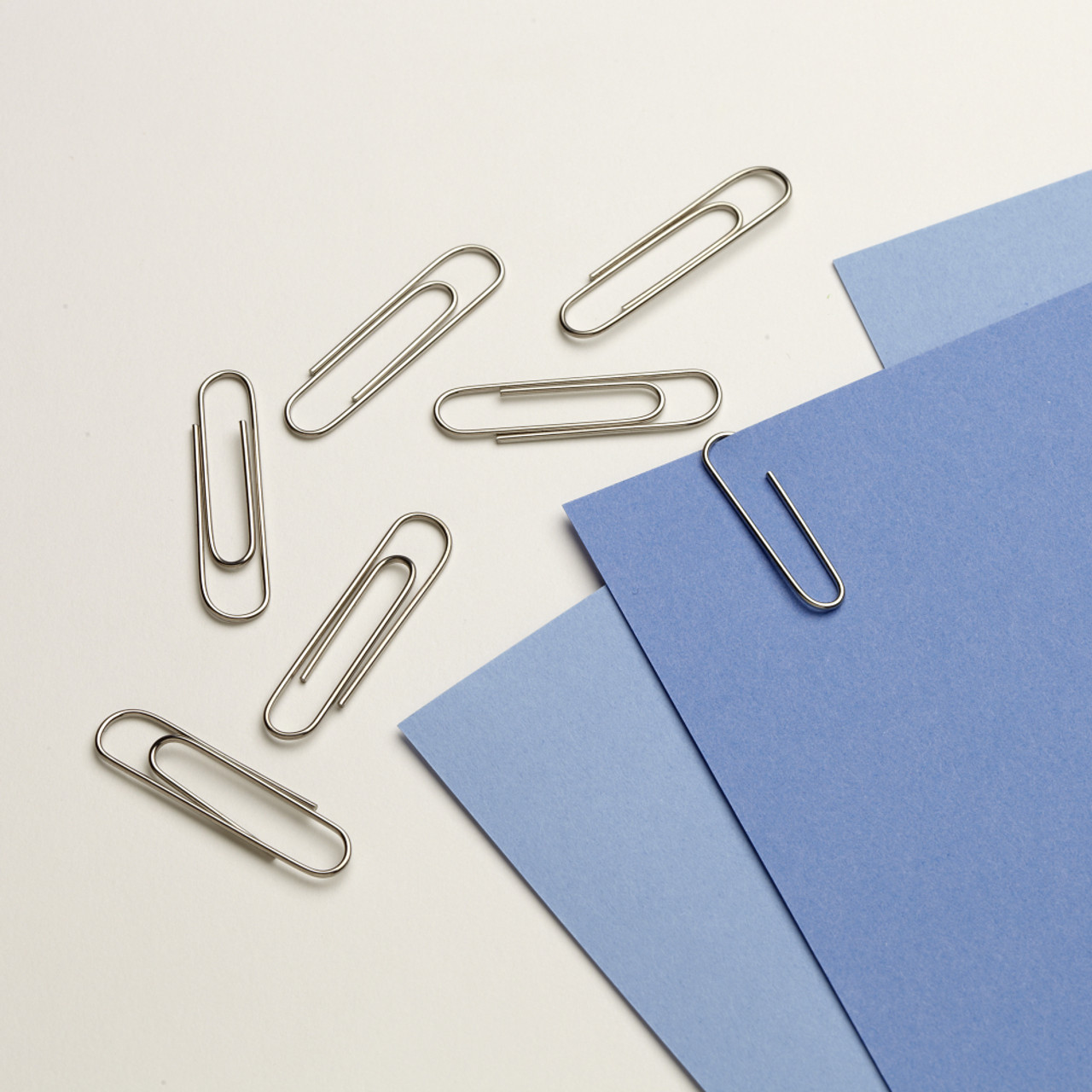 Stainless Steel Paper Clips - Hollinger Metal Edge