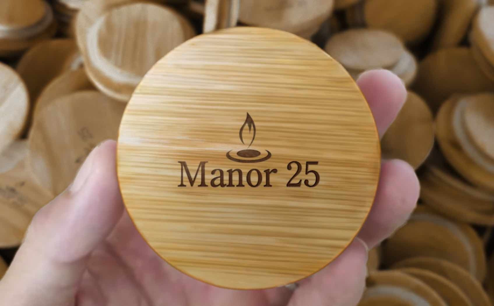 Bamboo lid Burning with glassnow