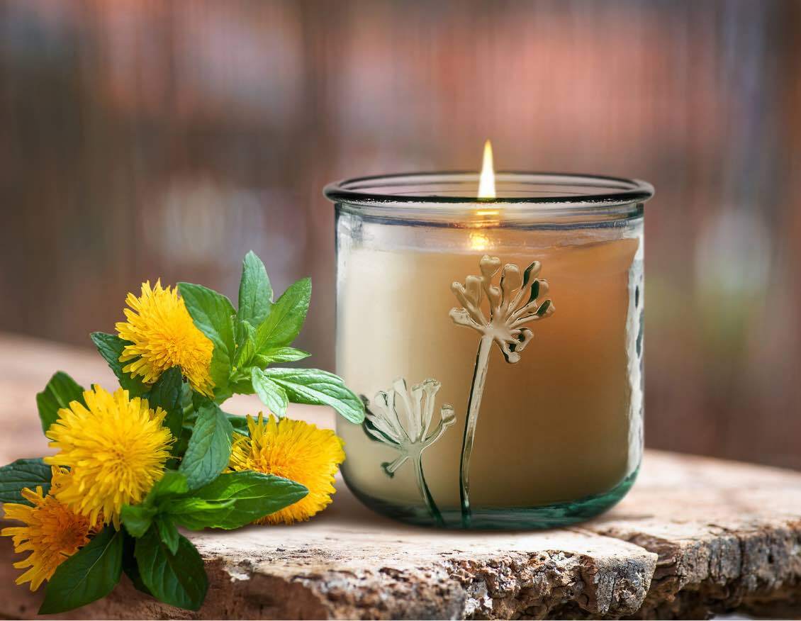 10 oz Classico Flora candle container made from 100% recycled glass