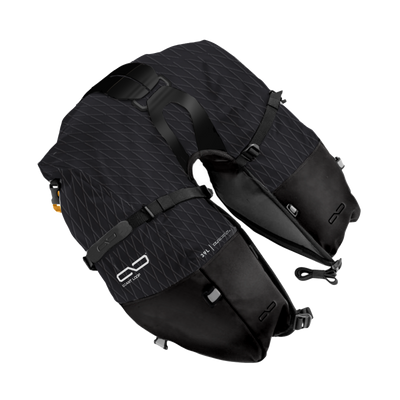Giant Loop Coyote Saddlebag 39L - Black - CSB25-B User 1