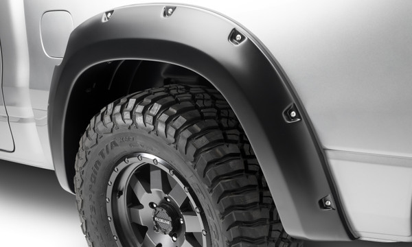 Bushwacker 19-22 Dodge Ram 1500 Pocket Style Rear Flares 2pc - Black - 50054-02