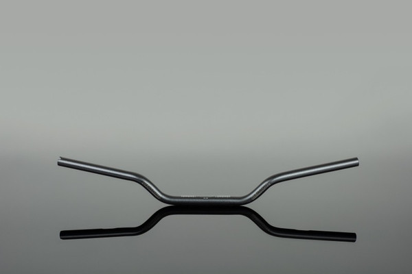 Renthal Harley-Davidson 1 in. V-Twin Handlebar - Mid - Black - 851-60-BK