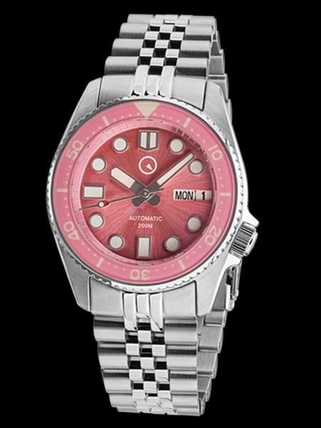 Islander 38mm Automatic Dive Watch with AR sapphire crystal, all