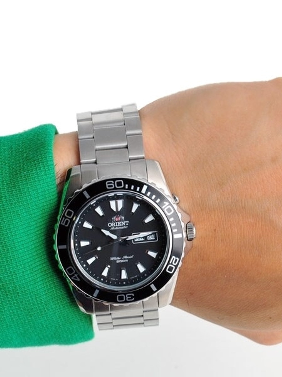 Orient Black Mako XL Automatic Dive Watch on a Bracelet #CEM75001B