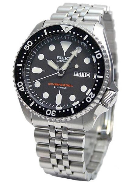 Seiko Automatic Dive Watch with Stainless Steel Bracelet #SKX007K2