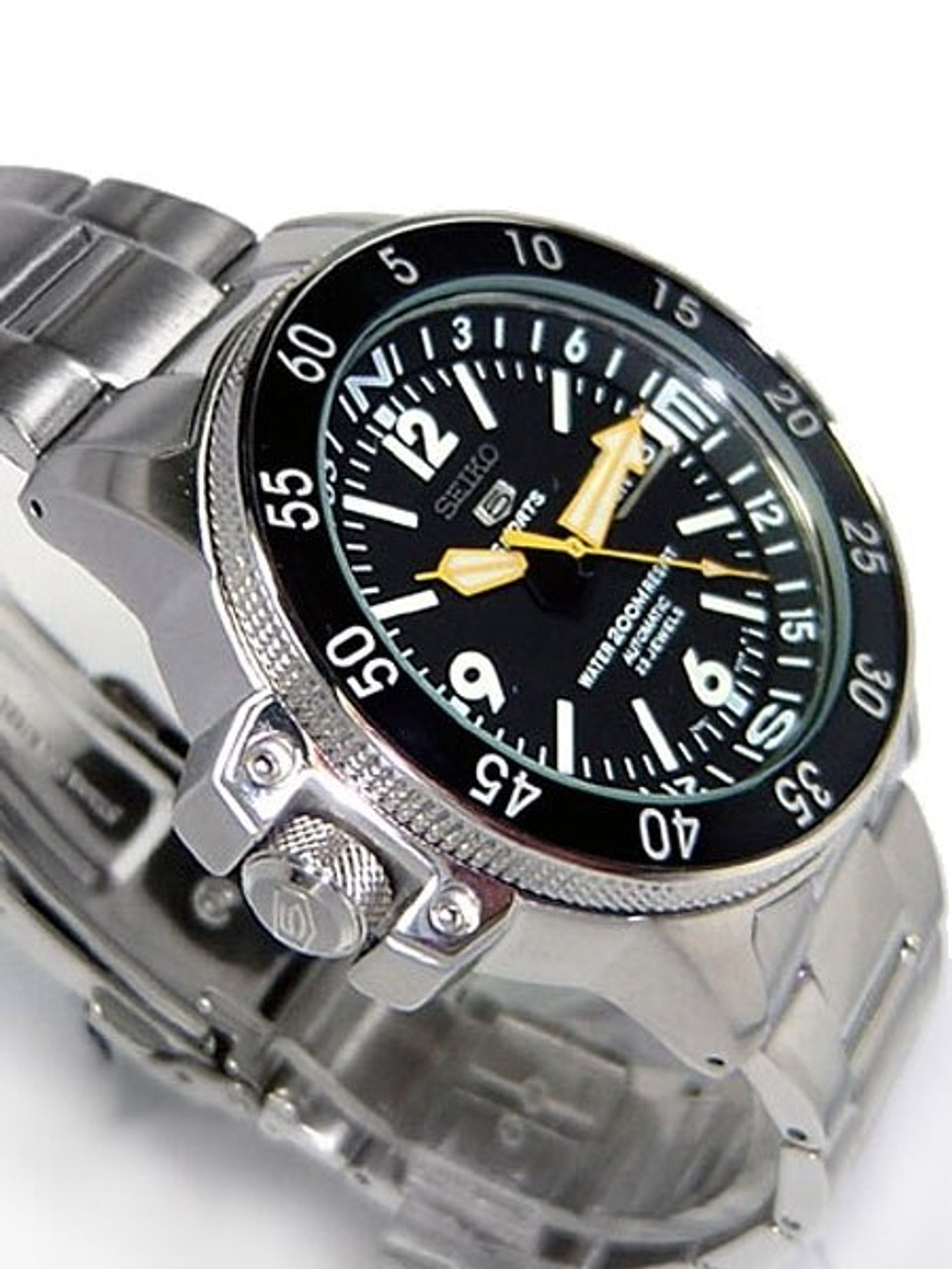 Seiko Sports 5 Land Shark Automatic with Inner Rotating Compass Scale  #SKZ211K1