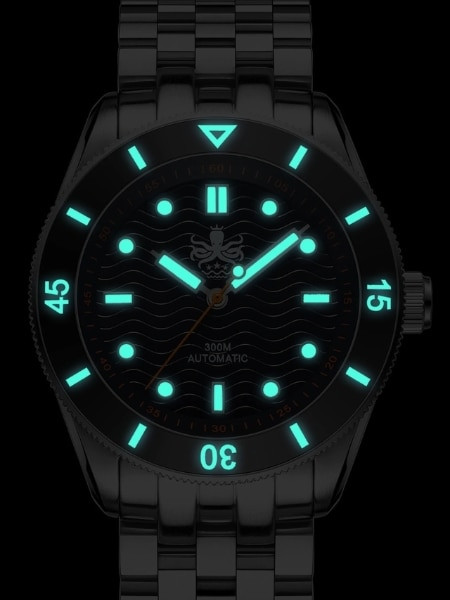 Phoibos 300 meter Wave Master Automatic Dive Watch with an Anti