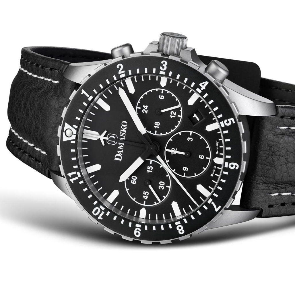 Damasko 42mm Chronograph with Stopwatch, and 12-hour Totalizer #DC86