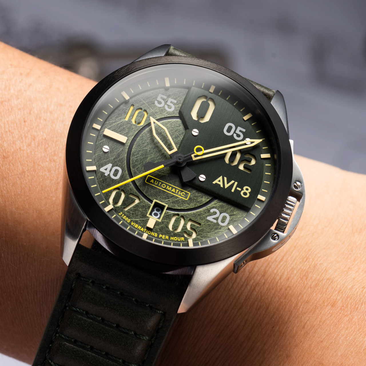 AVI 8 P 51 Mustang Hitchcock Automatic Pilot Watch with AR