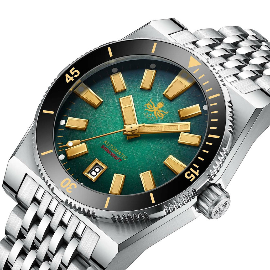 Phoibos Narwhal 300M Automatic Diver with Green Dial #PY037A