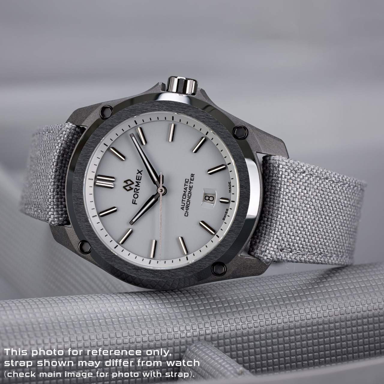 Formex Essence Leggera FortyOne (41mm) COSC Automatic Carbon Case Watch  with Cool Grey Dial #0331.4.6309.833