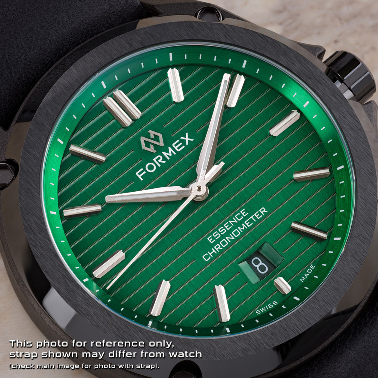 Formex Essence Leggera FortyOne (41mm) COSC Automatic Carbon Case Watch  with Mamba Green Dial #0331.4.6300.833