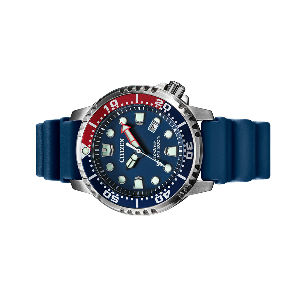 CITIZEN Eco-Drive Diver's 200m ネイビー美品 Citizen Eco-Drive Promaster Dive Watch with Blue Dial and Rubber
