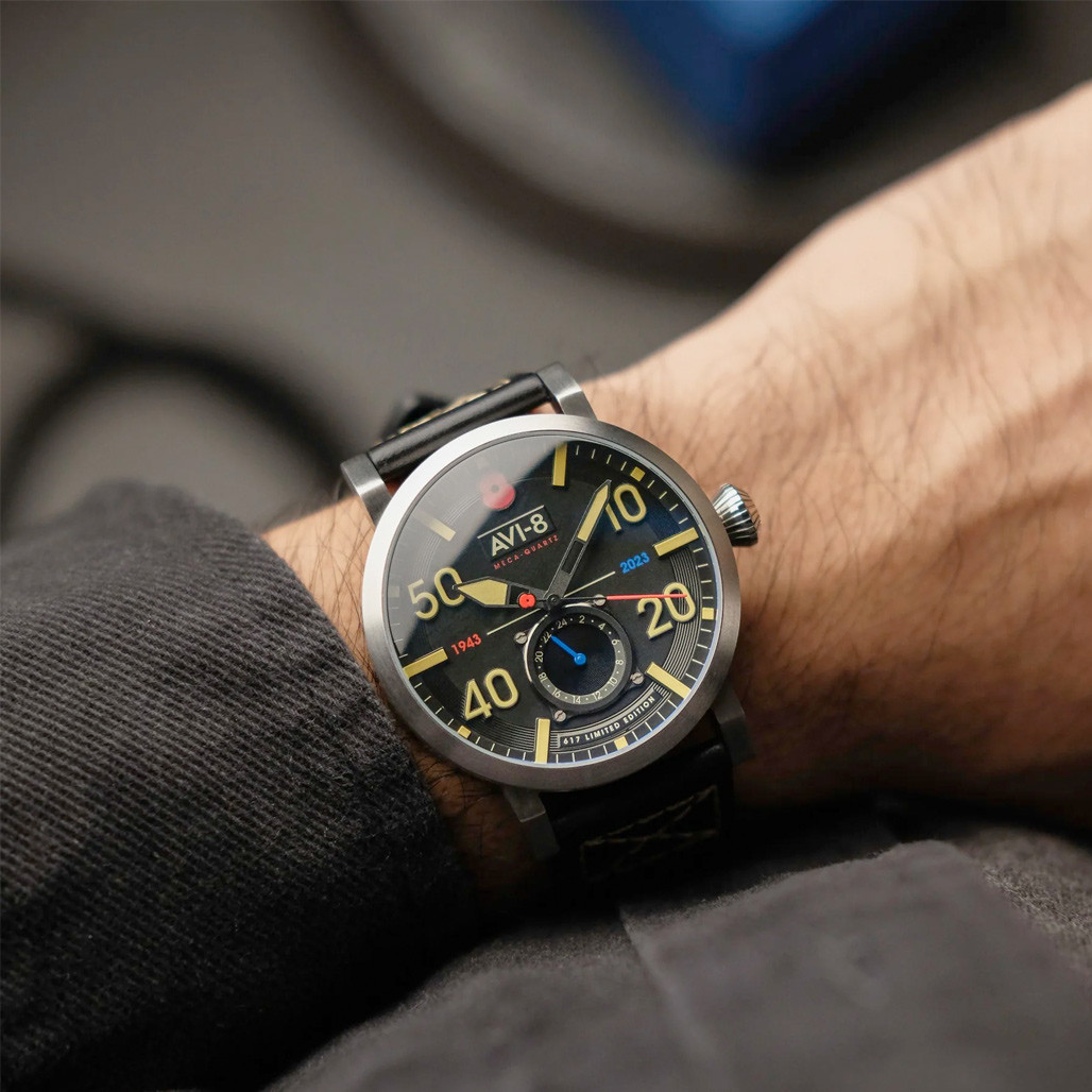 エイトマン　アルバウォッチ AVI-8 Command Pilot Blakeslee Quartz Chronograph Watch #AV-4077-01