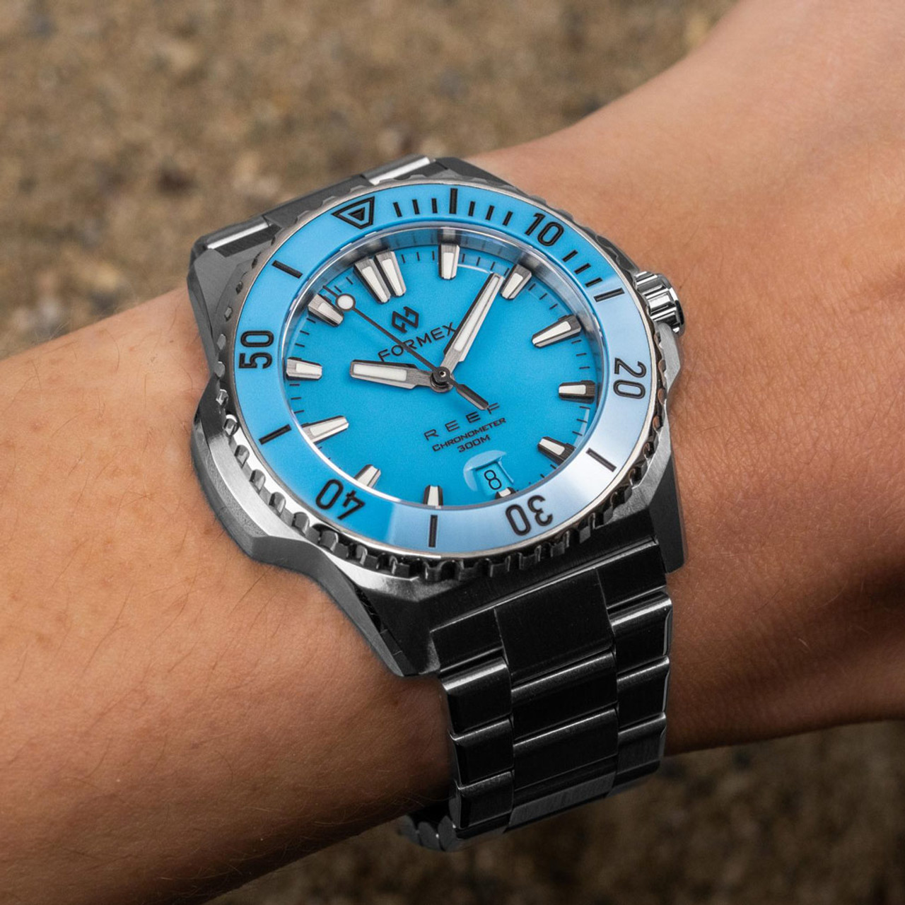 再値下げFORMEX REEF39.5 BAHAMA BLUE フォーメックス Introducing: Formex Reef 39.5mm Bahama Blue Automatic COSC