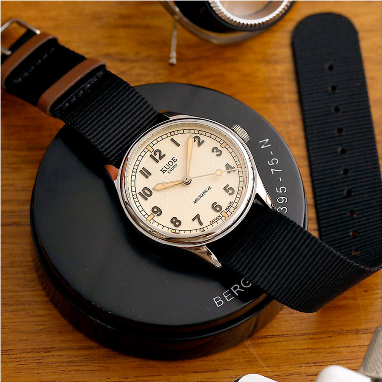 KUOE Old Smith 90-002 Automatic 38mm Watch with Ivory Dial