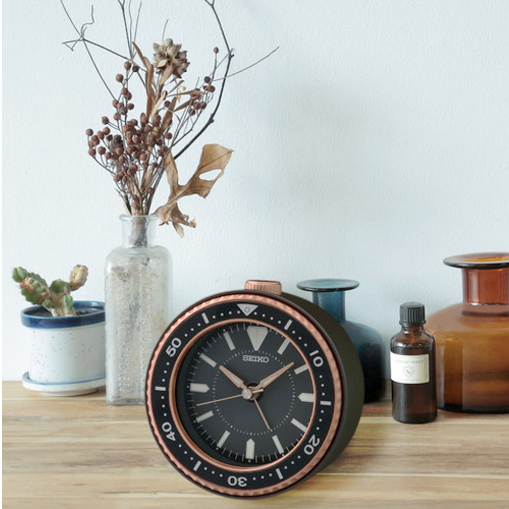 Seiko Mai Desktop Alarm Clock in Metallic Black and Gold #QHE184TLH