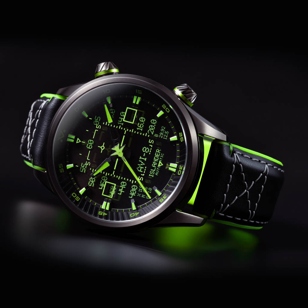 AVI-8 x Islander Limited Edition F14 HUD Automatic with Gradient