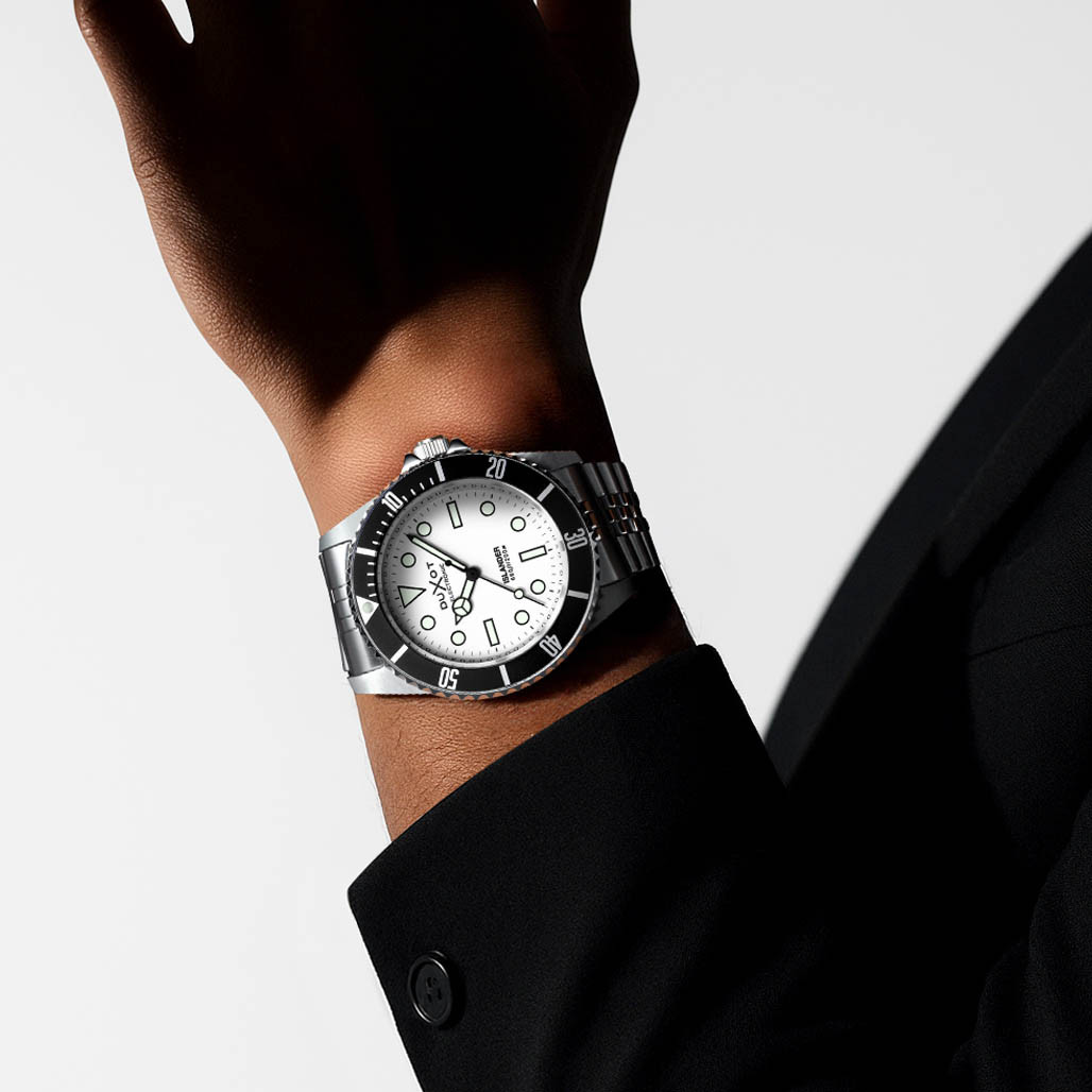 wan♡wan② オーシャンホワイト Duxot x Islander Atlantica Electronic Dive Watch with White Dial