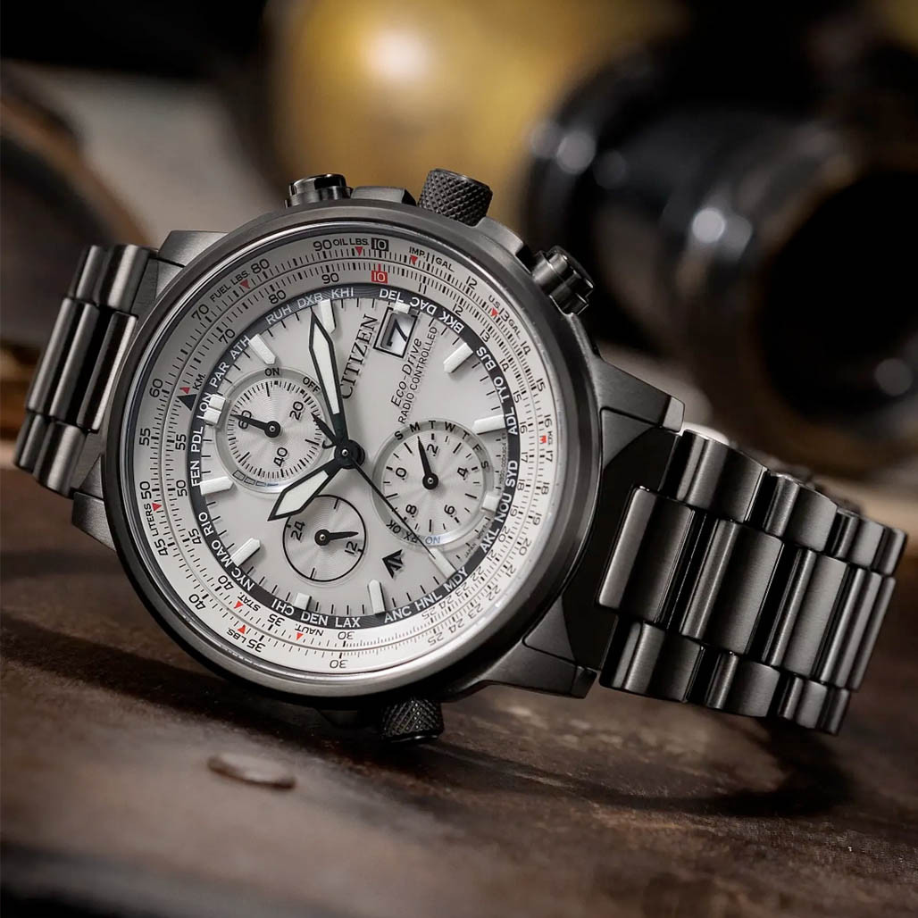 RDC-5300 シルバー 】 Citzen Eco-Drive Promaster Navihawk A-T Silver Dial Watch #AT8304-57A