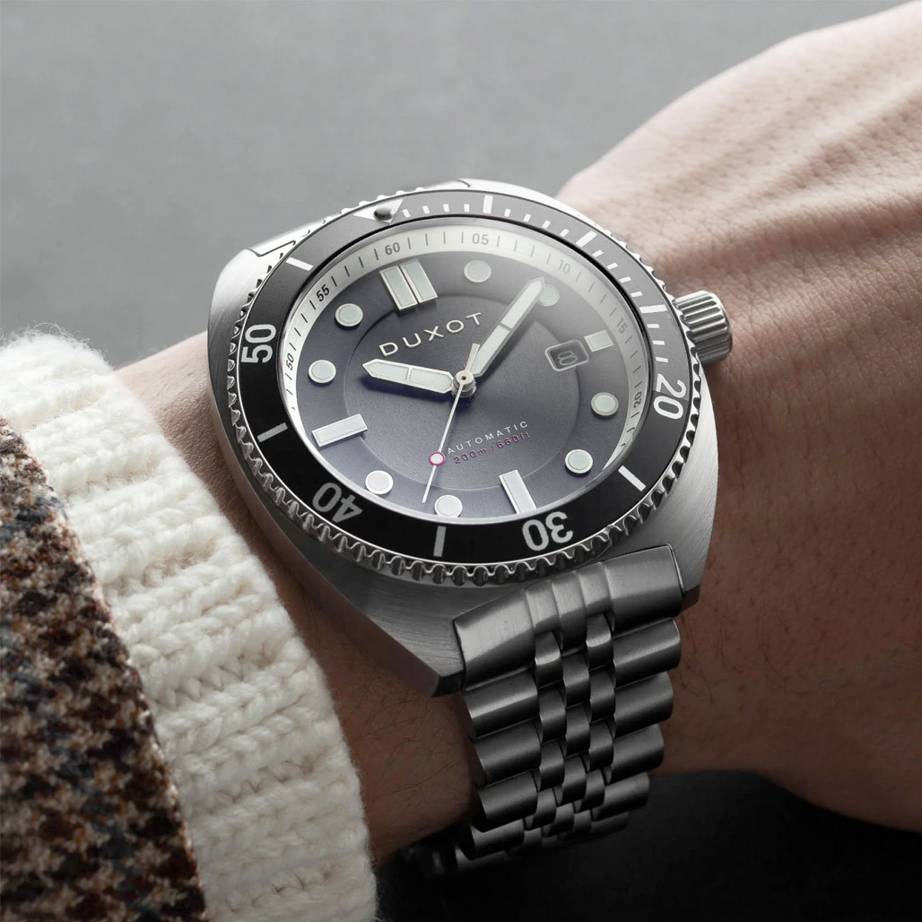 Duxot Tortuga Automatic Dive Watch with Black Dial #DX-2026-11