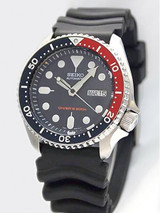 Scratch and Dent - Seiko Automatic Dive Watch with Offset Crown and Rubber Dive Strap #SKX009K1 10