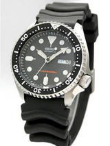 Scratch and Dent - Seiko Automatic Dive Watch with Offset Crown and Rubber Dive Strap #SKX007K1 34