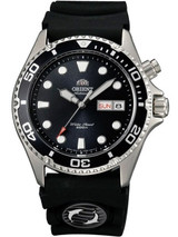 Scratch and Dent - Orient Ray Black Dial 21-Jewel Automatic Dive Watch on Rubber Strap #EM6500BB-SND1