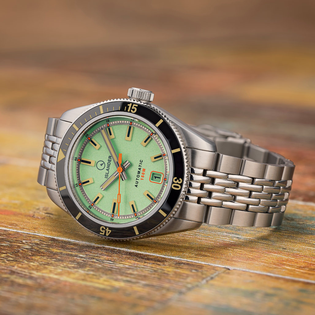 Islander Port Jefferson Skin Diver Automatic Watch with Caribbean Green ...