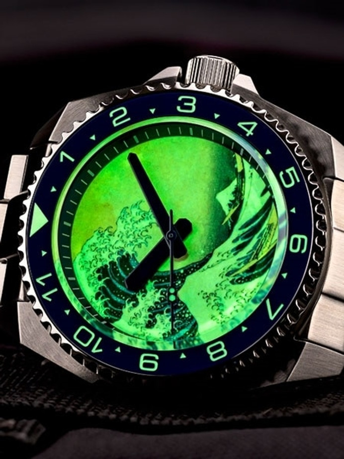 Islander Automatic Dive Watch with AR double-dome sapphire crystal ...