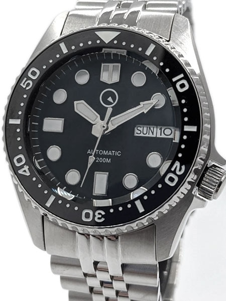 Islander 38mm Automatic Dive Watch with AR sapphire crystal, all solid