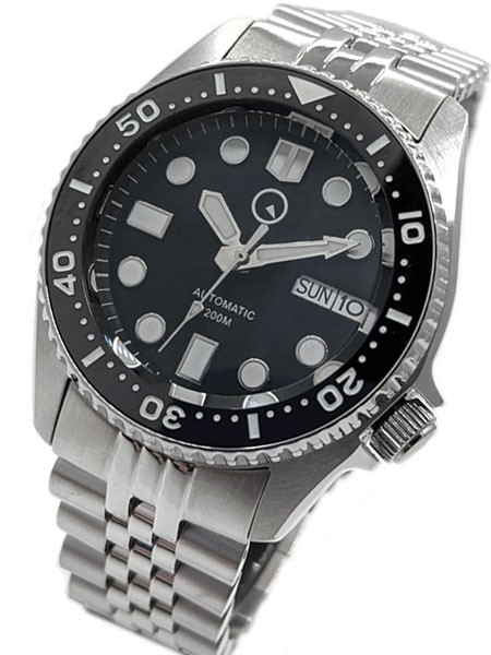 Islander 38mm Automatic Dive Watch with AR sapphire crystal, all solid
