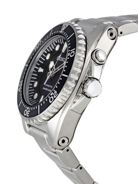 Seiko Prospex Kinetic Dive Watch with 42.5mm case, luminous hands and  markers #SKA371
