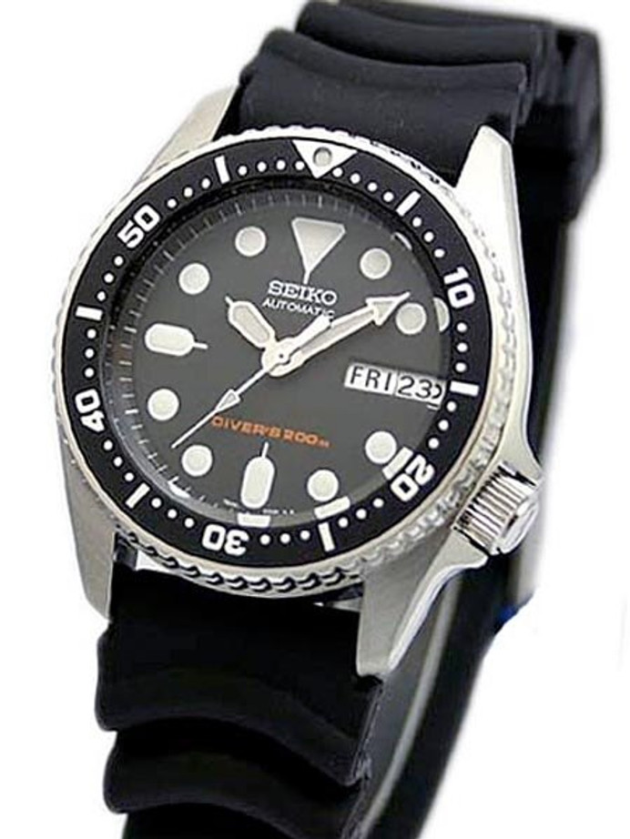 Seiko Black 21-Jewel Automatic Dive Watch with Rubber Strap #SKX013K1