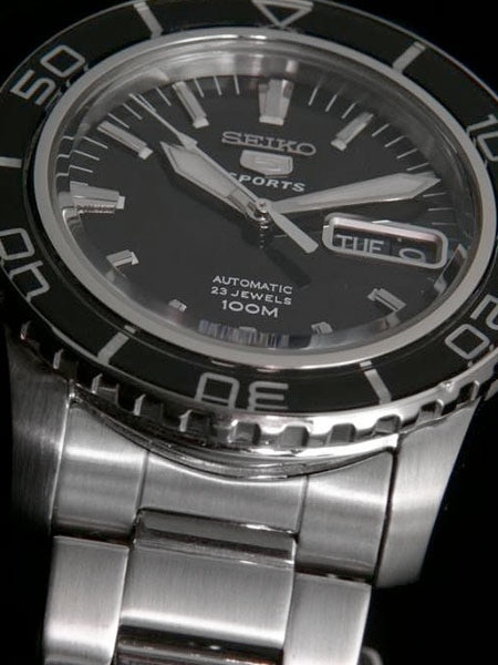 Seiko SNZH55K1