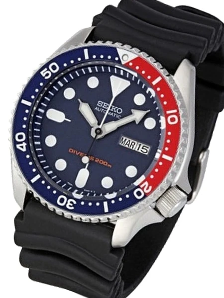 Seiko Automatic Dive Watch with Offset Crown and Rubber Dive Strap #SKX009K1