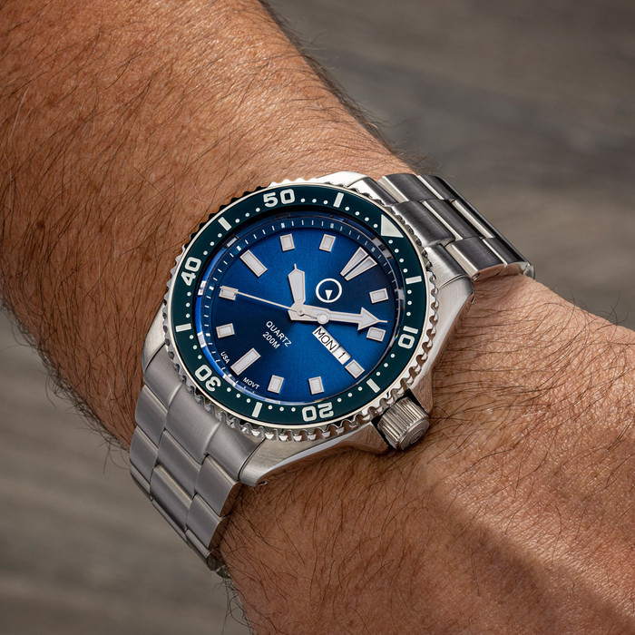 Islander USA Assembled Ameriquartz Dive Watch with Blue Dial #ISL-101