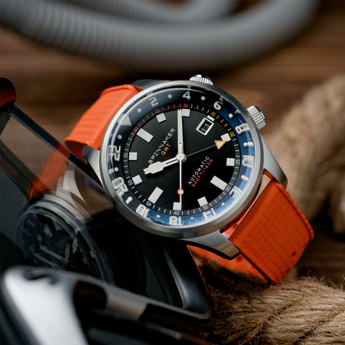 Spinnaker Bradner GMT Automatic SP-5121 – Orologio Uomo 42 Mm, Acciaio, Vetro Zaffiro, Cinturino Gomma Extra, 18 ATM