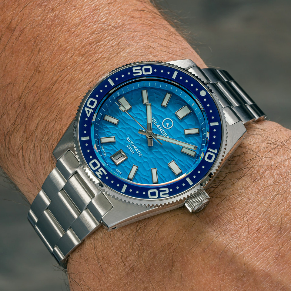 Islander Northport Hi-Beat Automatic Dive Watch with Turquoise Ripple ...