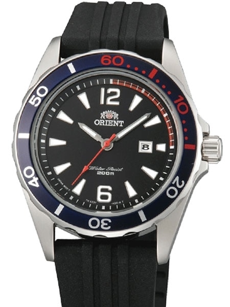 Orient Quartz Ms. Diver 200M Dive Watch with black rubber strap