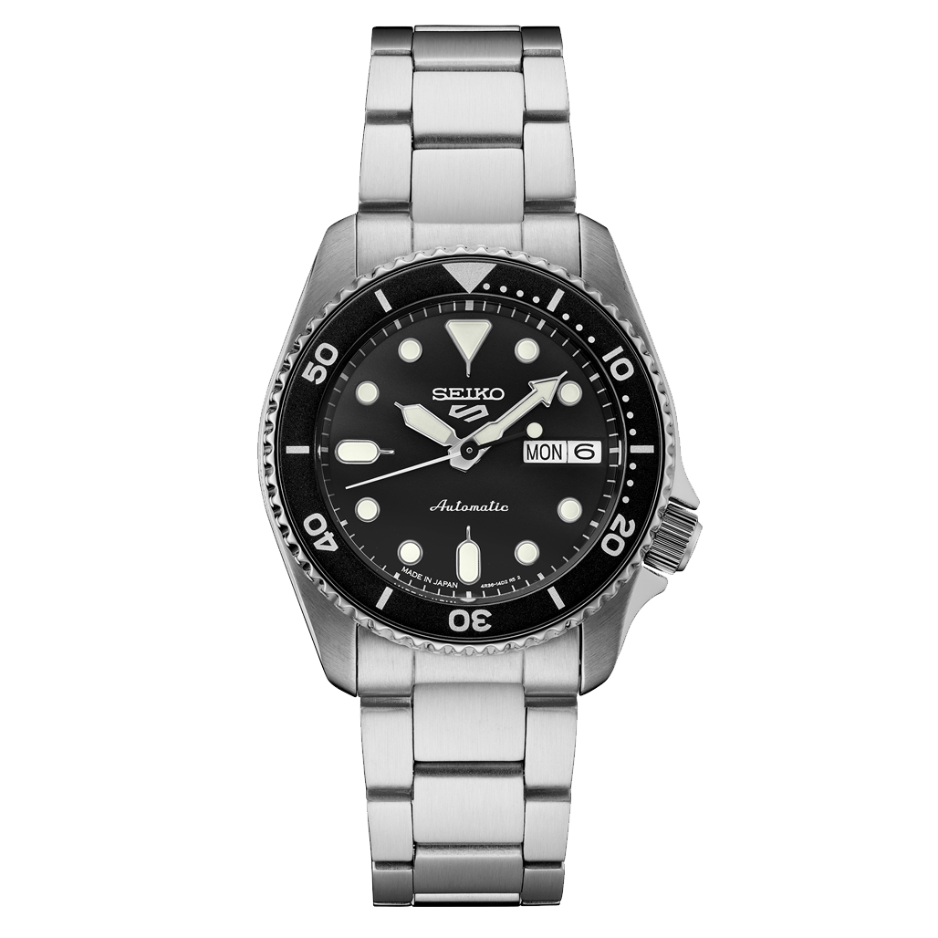 【美品】SEIKO 5 オールブラック 純粋にかっこいいダイバーズテイスト」セイコー 5スポーツ