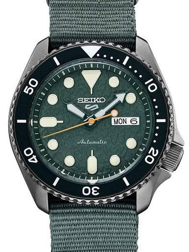 Seiko 5 Sports Automatic 24-Jewel Watch with Textured Green Dial
