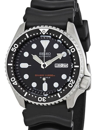 Seiko Automatic Dive Watch with Offset Crown and Rubber Dive Strap #SKX007J