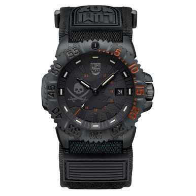 Luminox JOLLY ROGER ルミノックス ジョリー ロジャー Luminox 44mm Navy SEAL 3050 Dive Watch Limited Edition Pirate
