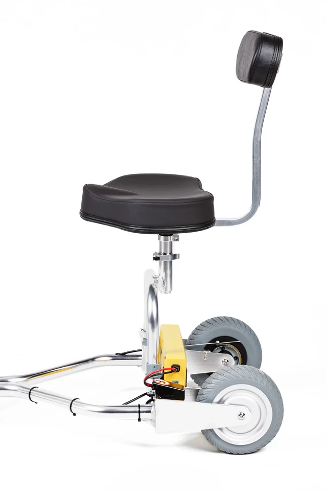 Extended TravelScoot seating configuration for a tall rider
