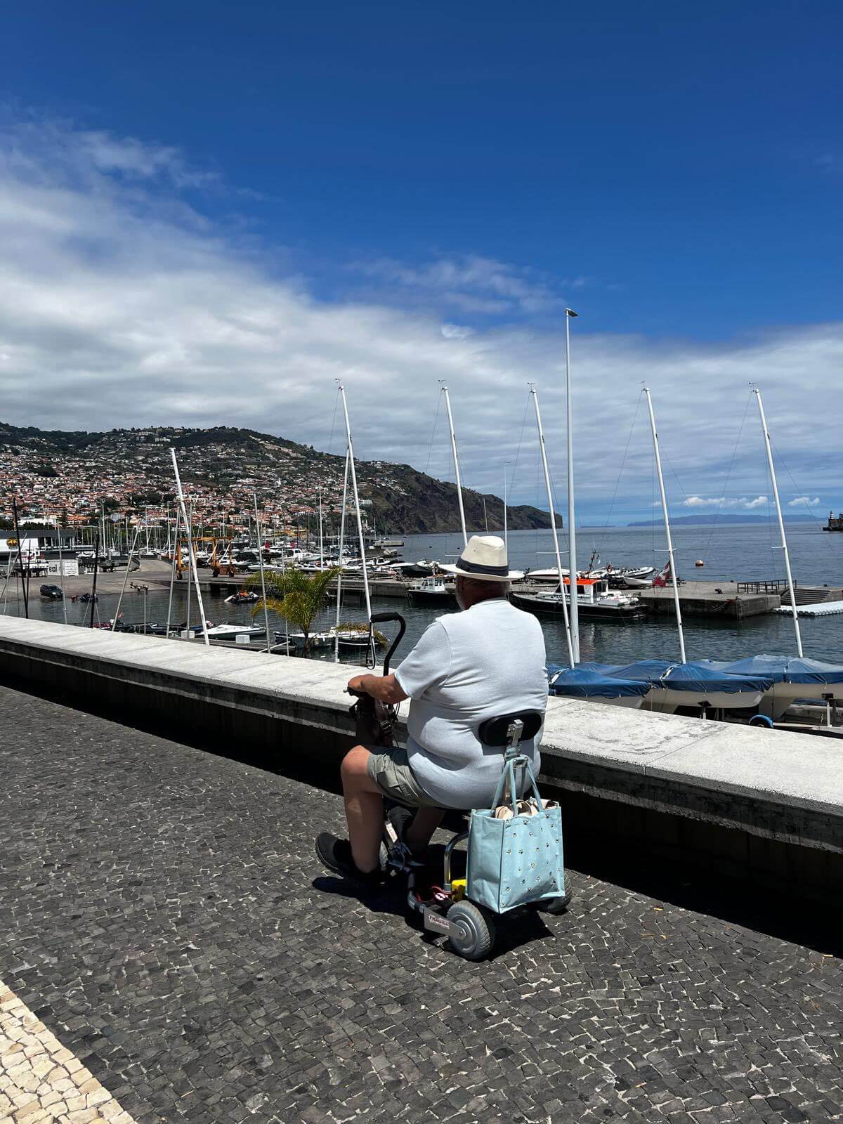 View of the sea and cobblestones