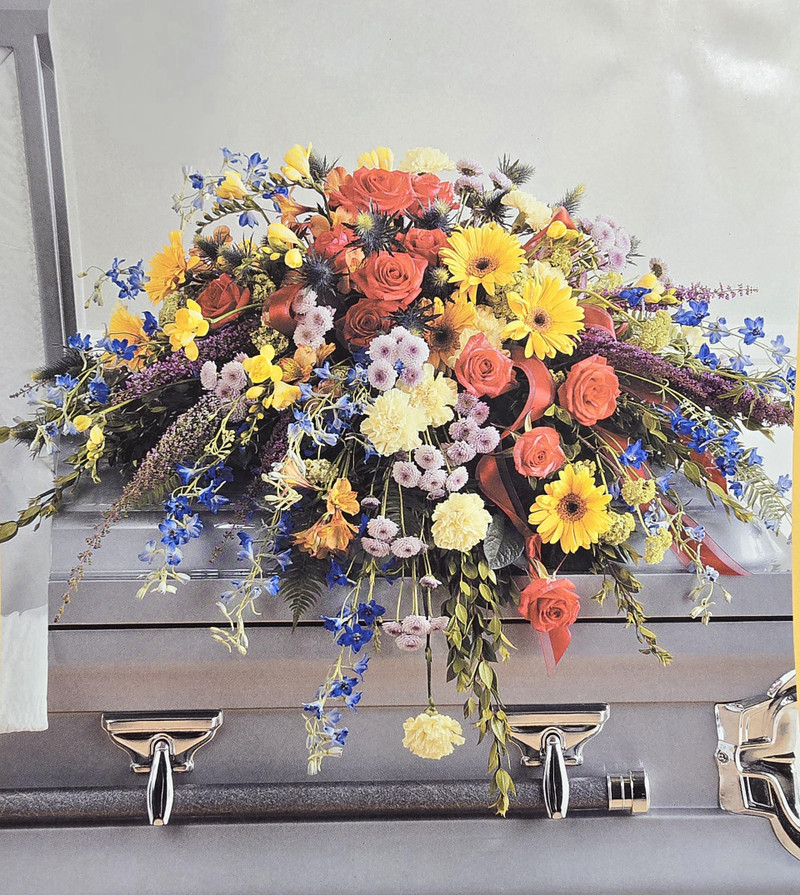 Nature's Glory Casket Spray