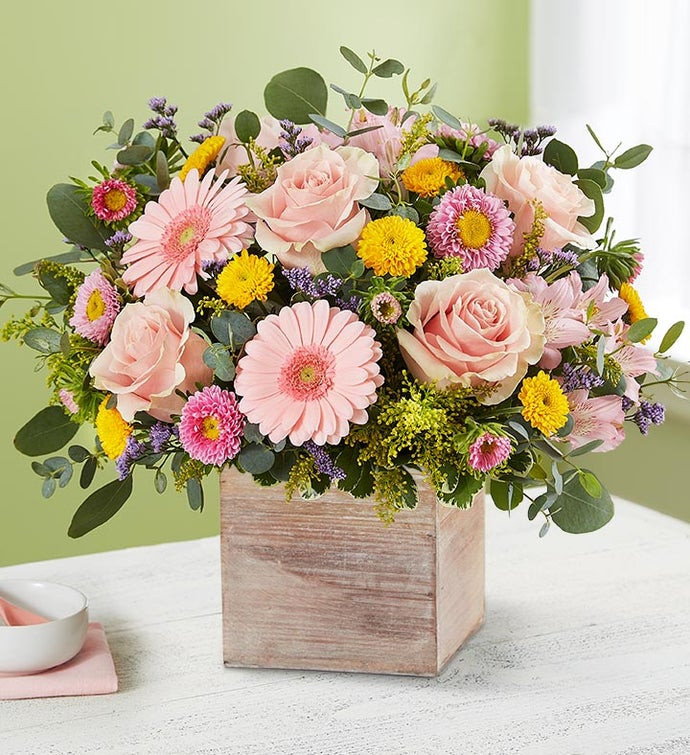 Spring Sentiment™ bouquet