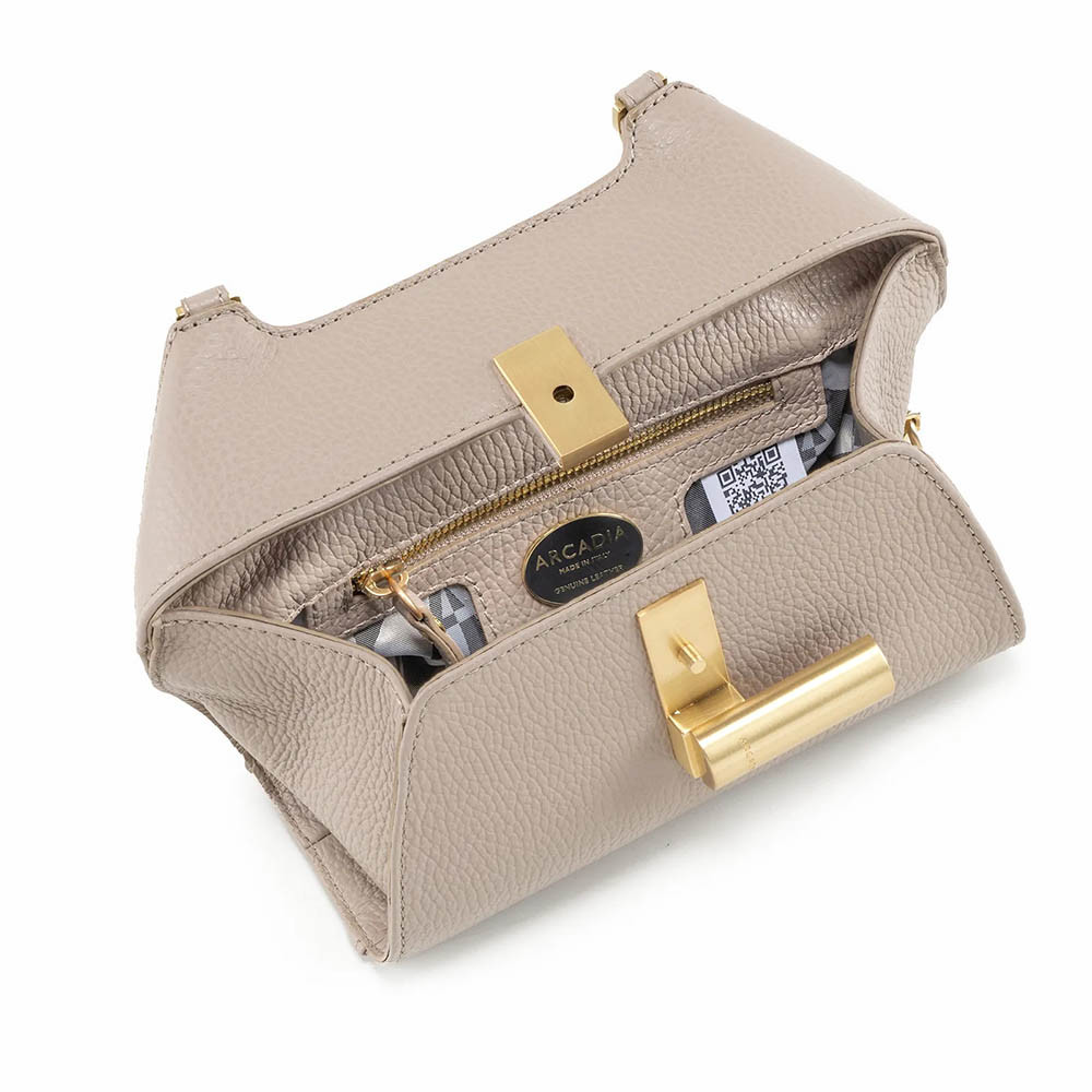 ショルダーバッグ EMODA POLISH AC BAG EMODA（エモダ） ショルダーバッグ バッグ フェイクファーチャーム
