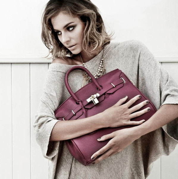 Leather is the perfect material for making handbags, business bags and travel goods